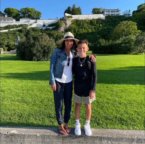 Meet your Posher, Jeany - Picture 1 of 1